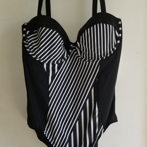 Swimsuitsforall Other - 1 piece swimsuit